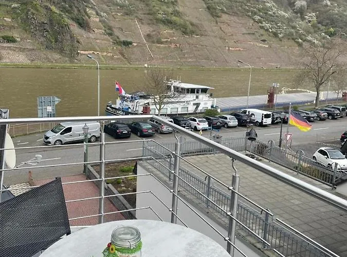 아파트 Herzchen Von